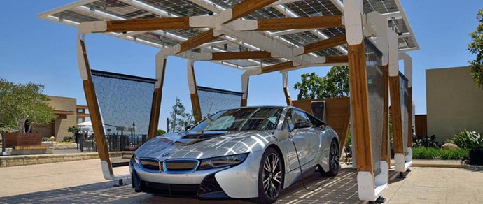 Електромобілі від BMW працюватимуть на сонячній енергії