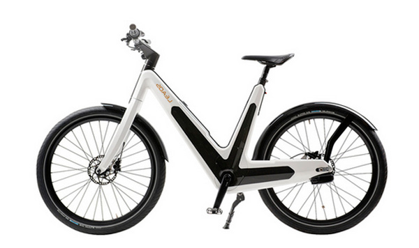 Leanos – перший в світі електровелосипед із сонячними батареями