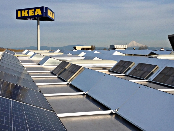 Меблевий гігант IKEA починає продаж сонячних батарей в своїх гіпермаркетах