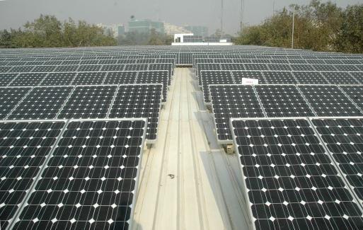 Перша лікарня в Нью-Делі, що використовує сонячну енергію