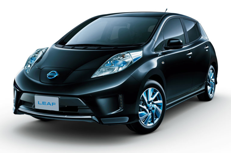 Електромобіль Nissan Leaf стане дешевшим на 3000 євро