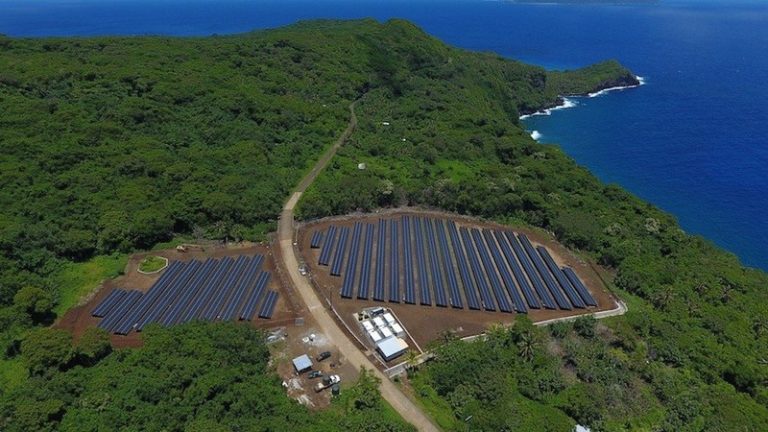 Tesla і SolarCity забезпечили сонячною енергією цілий острів