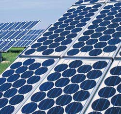 Продажі сонячних батарей ростуть надзвичайними темпами