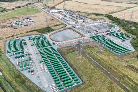 Statera Energy запускає найбільший у Великій Британії майданчик для зберігання енергії на батареях