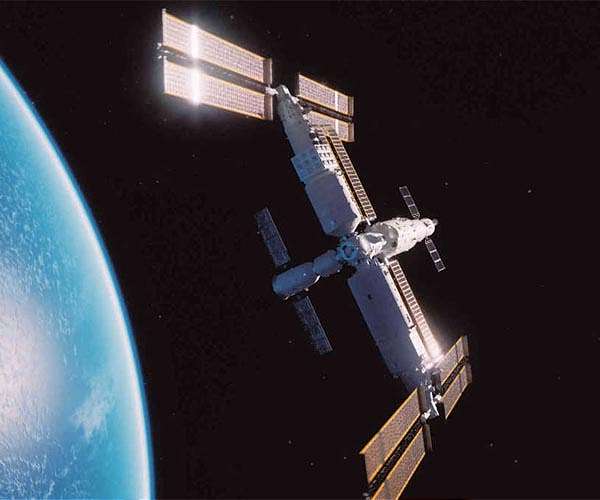 Дослідження літій-іонних батарей на космічній станції Tiangong вивчає вплив мікрогравітації на продуктивність